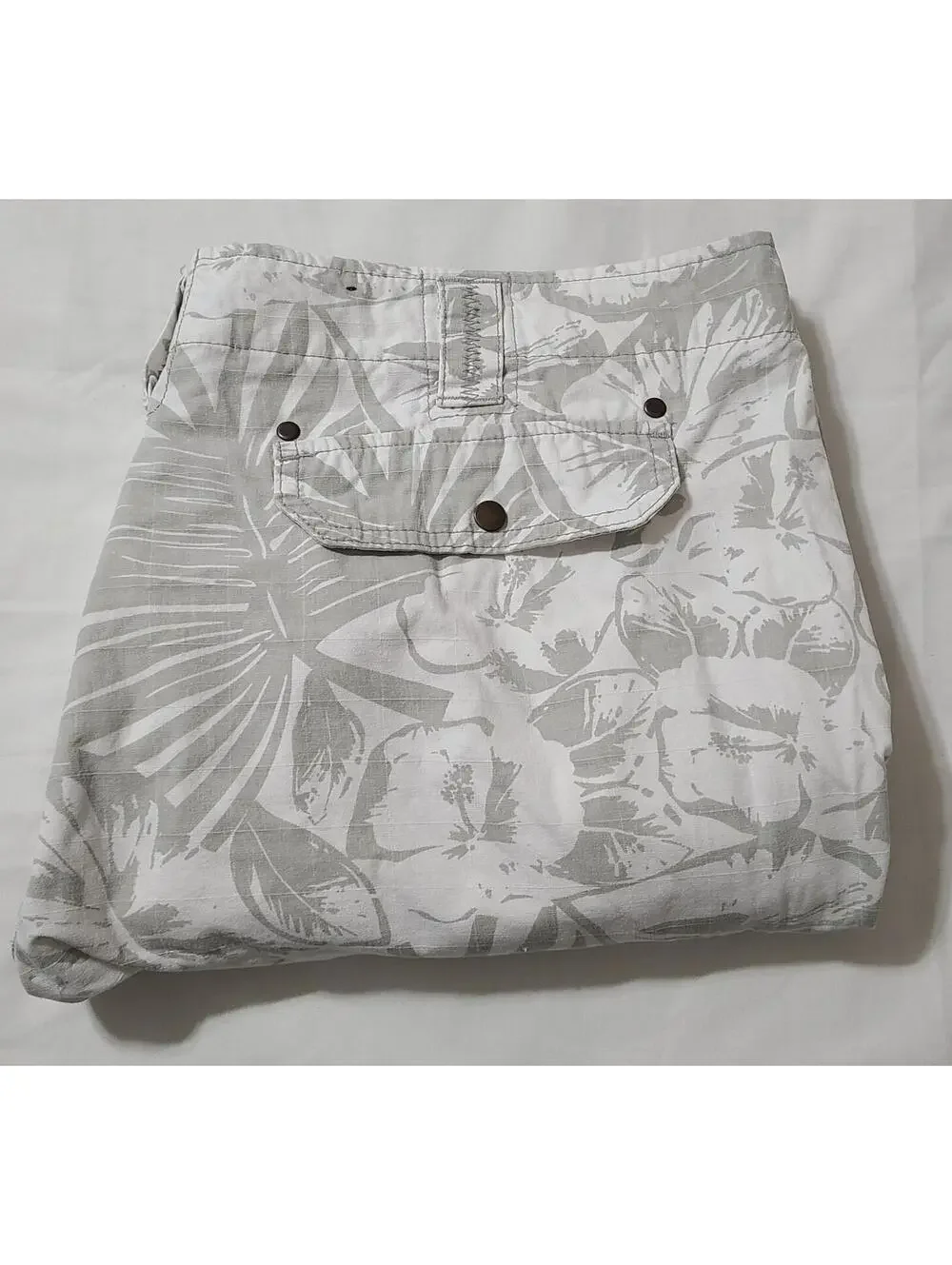 Carbon Board Shorts Mens Sz 38 Medium White Tropical Print Summer Beach Coastal